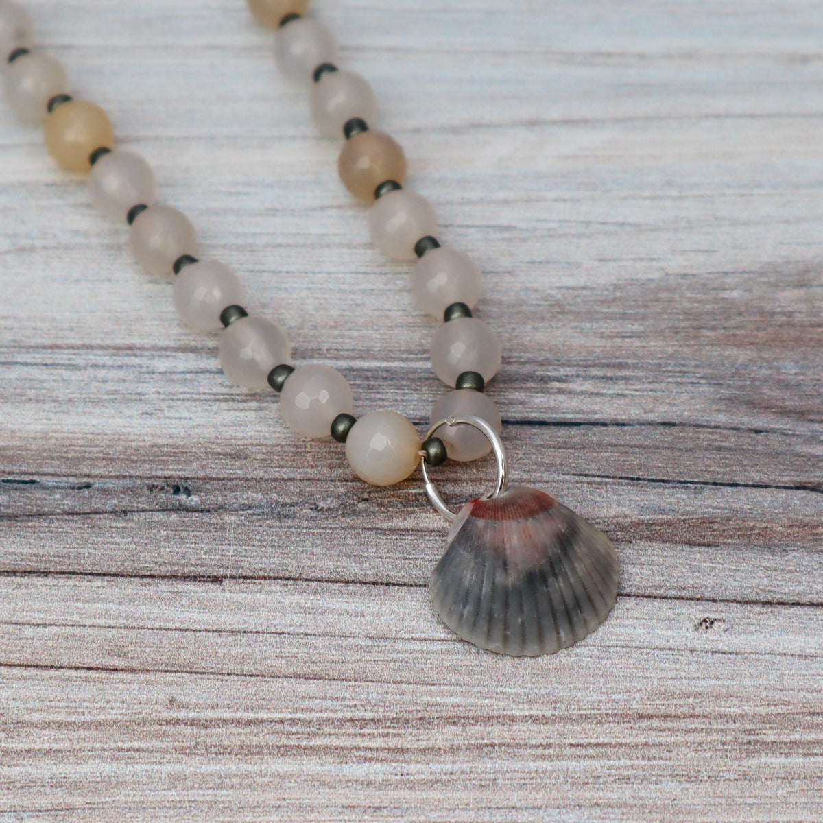 Agate & Grey Scallop Shell Necklace