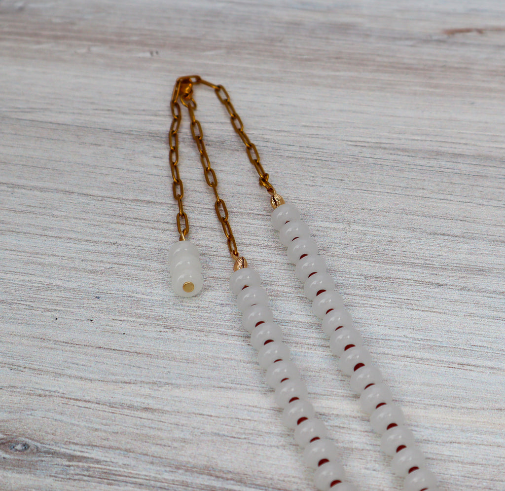 Jade & Calico Scallop Beaded Necklace