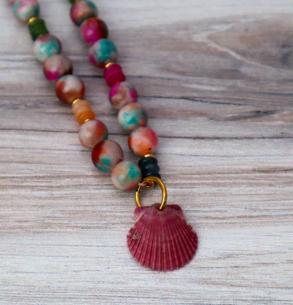 Jade, Glass & Fuchsia Scallop Shell Beaded Necklace