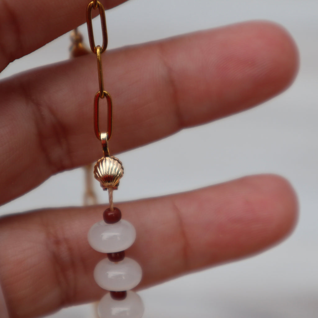 Jade & Calico Scallop Beaded Necklace